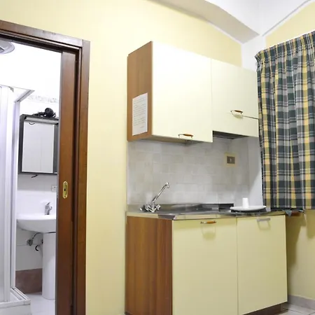 Studio At Reggio Di Calabria 2 Km Away From The Beach *